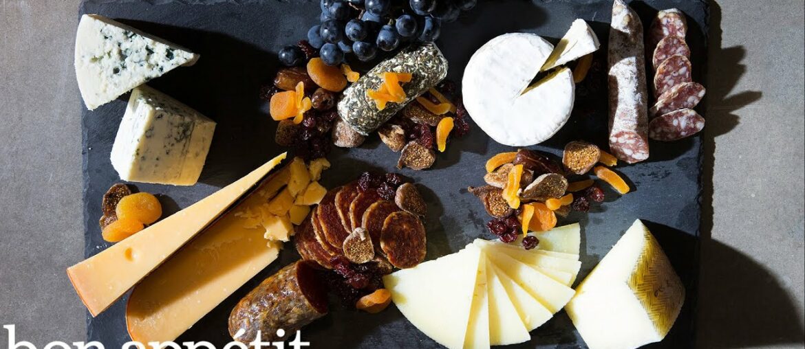 How to Make the Ultimate Cheese Board