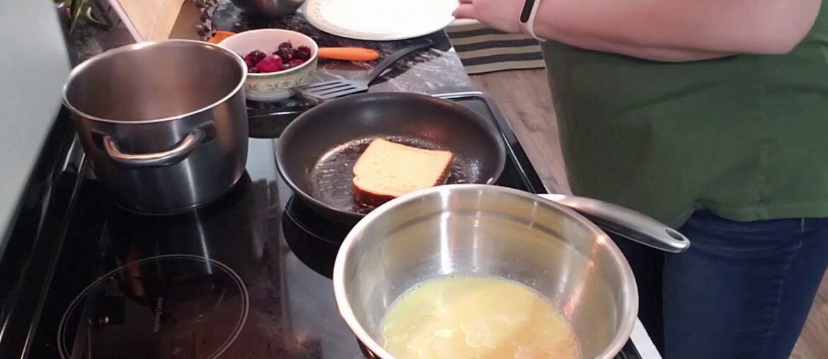 Berries & Cream Cheese French Toast