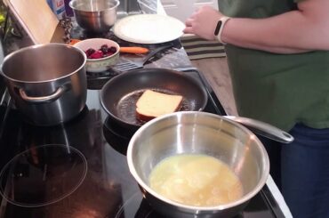 Berries & Cream Cheese French Toast