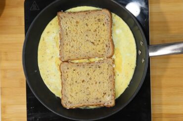 ONE PAN FRENCH TOAST OMELETTE SANDWICH HACK RECIPE | TIKTOK TREND (Easy Quarantine Recipe)
