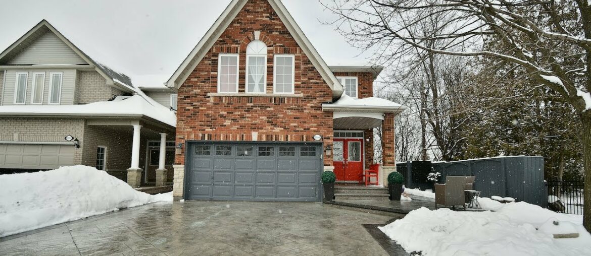 2034 Bloomfield Crt, Pickering - Open House Video Tour