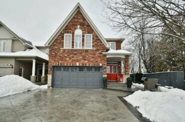 2034 Bloomfield Crt, Pickering - Open House Video Tour