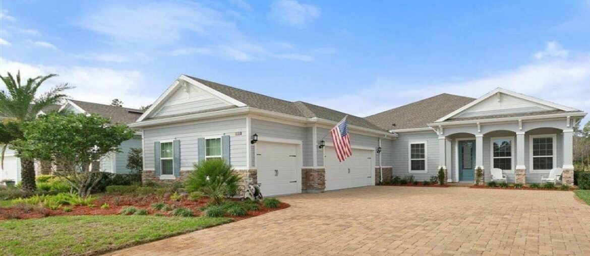 2876 LAS CALINAS BLVD, ST AUGUSTINE, FL Presented by Frederick Catalano.