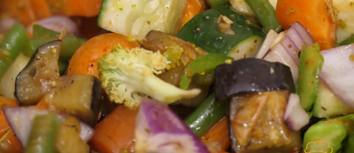 BROCCOLI/MIXED VEGETABLE / Garlic, Broccoli, Courgette, French beans & onions simple recipe - Recap