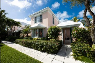 Charming Lyford Cay Townhouse