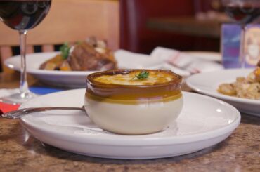 Chicago’s Best Cheesy Bites: Chez Simo Bistro