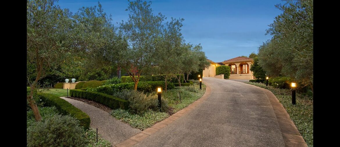 Fletchers – 13 Elizabeth Court, Donvale – Robin Waterbury & Jason Salan Fletchers - 13 Elizabeth Court, Donvale - Robin Waterbury & Jason Salan