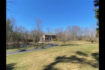 Residential for sale - 70 Blue Hills Road, North Haven, CT 06473