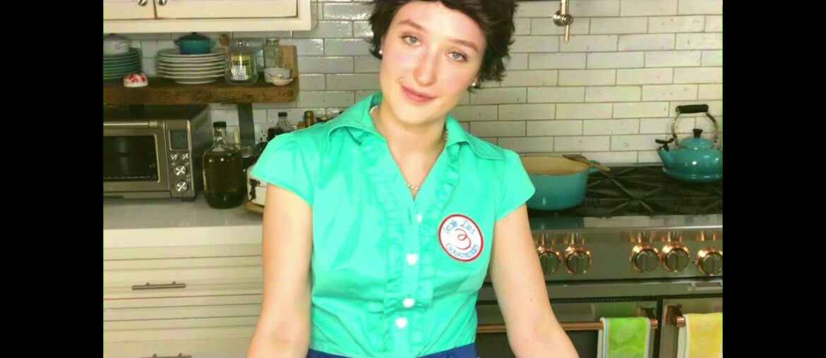 Kitchen Theatre Presents: Julia's Child's French Onion Soup – Episode 3 Kitchen Theatre Presents: Julia's Child's French Onion Soup - Episode 3