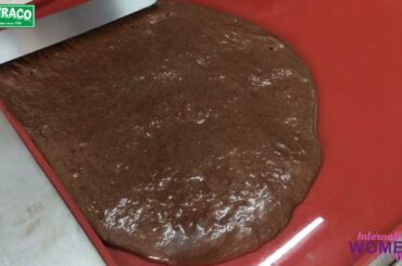 Chocolate Raspberry Petit Gateau & French Macarons Recipe