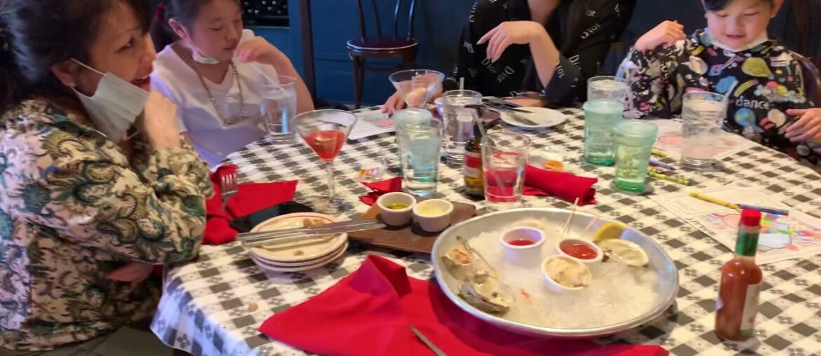 My family eat dinner at French restaurant