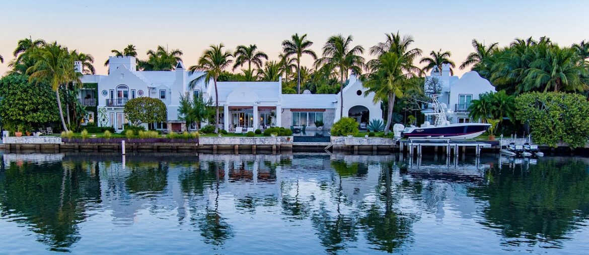 Tropical Paradise Mansion | 320 Island Road Palm Beach, Florida Tropical Paradise Mansion | 320 Island Road Palm Beach, Florida