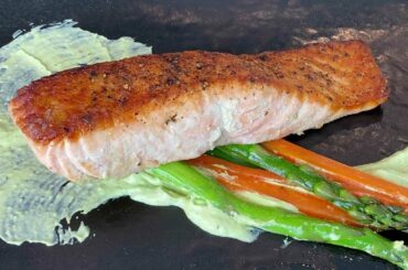 Restaurant Style Salmon with Avocado Horseradish Cream Sauce