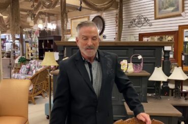 Beautiful French Country Dining Table!