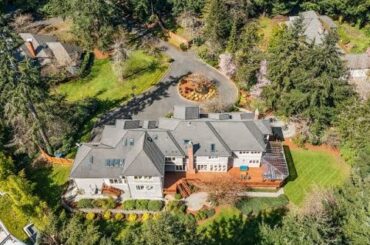Private Estate | Bridle Trails | Bellevue