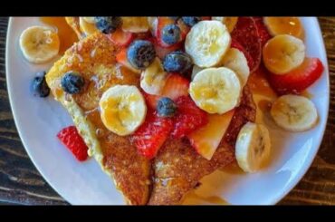 French Bread Toast with Strawberry And Banana | Street Style French Toast Recipe