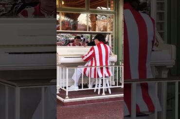 Casey's Corner’s piano player (Disney Shorts: aka Snapchat)