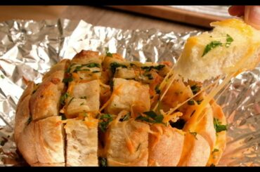 Made from my home baked bread-Cheesy Garlic Bread[Gourmet Apron 416]