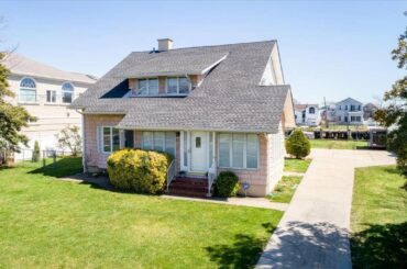 479 Guy Lombardo Ave, Freeport, NY