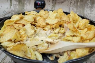 Simple French Onion Chicken Noodle Casserole