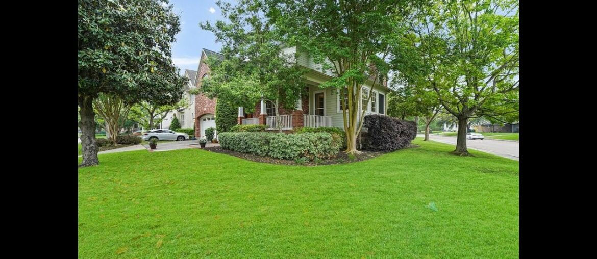 Tour video of listing at 3755 Tartan Lane, Houston, TX 77025 - Residential for sale