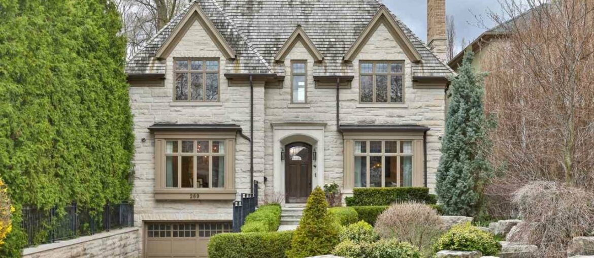 269 Dawlish Avenue | Lawrence Park