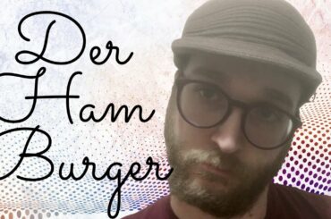 French chefs cooking (der Ham- Burger and french fries!)