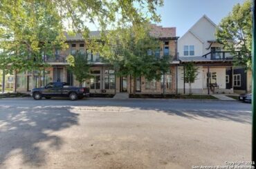 Residential for sale in New Braunfels, TX - 1125 N ACADEMY AVE , Unit 7
