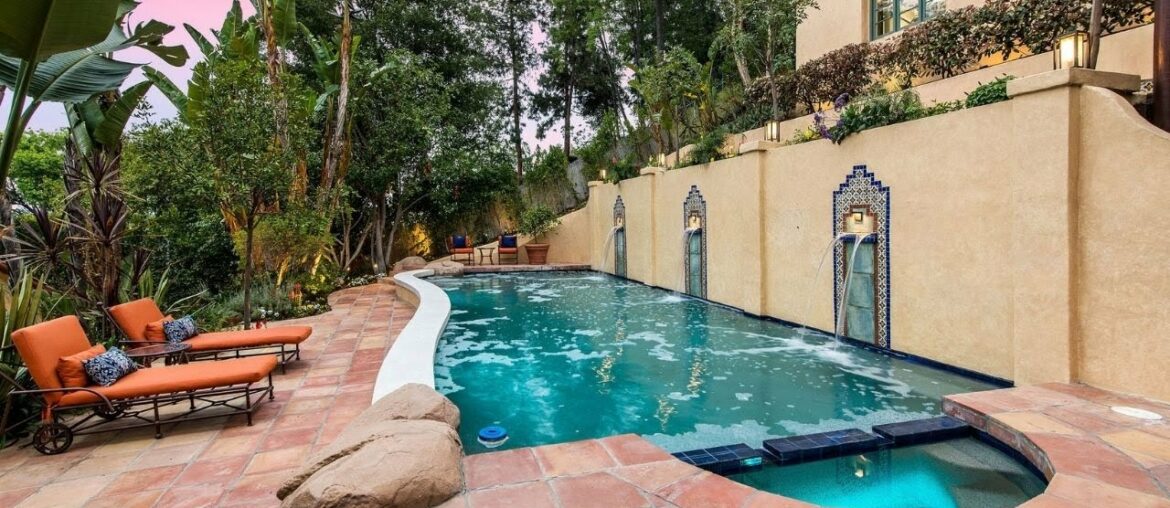 Chernov Team & The Livyatan Group | 14540 Valley Vista Blvd, Sherman Oaks