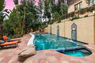 Chernov Team & The Livyatan Group | 14540 Valley Vista Blvd, Sherman Oaks