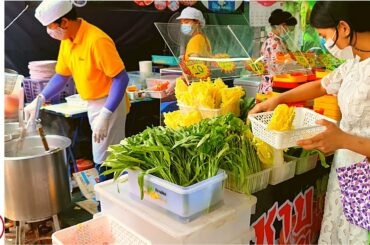 Street Food Lunch BANGKOK | The Whale Market