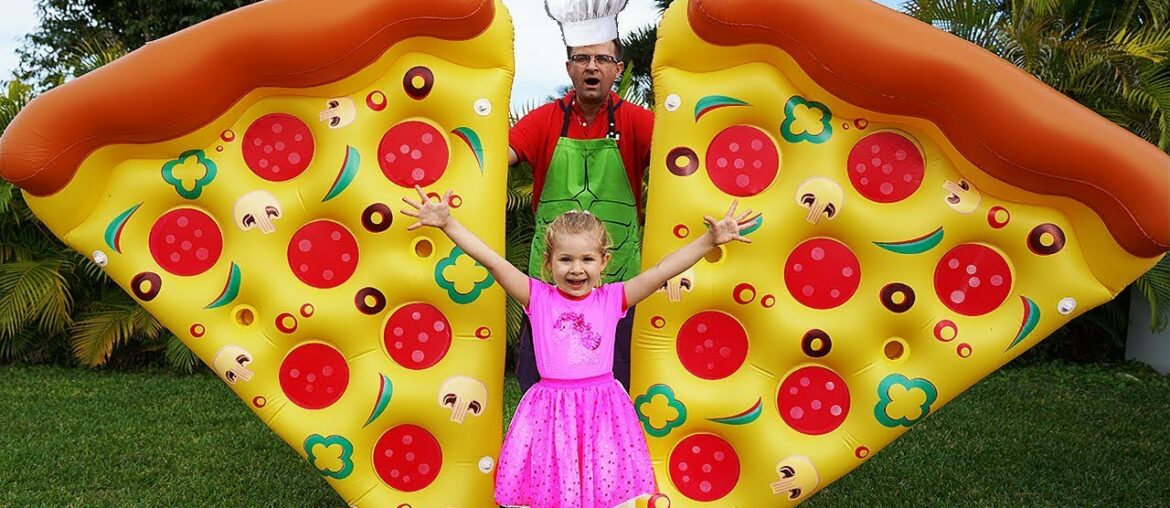 Diana Pretend Play with Giant Food Toy