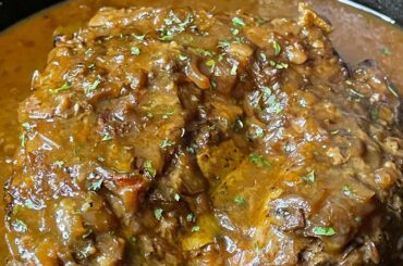 French Onion Soup Pot Roast/ Easy Recipe