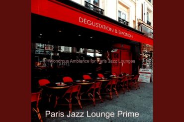 Lonely Backdrops for Paris Restaurants