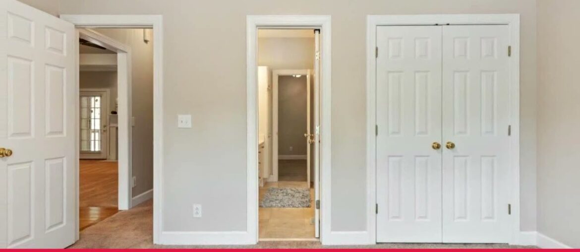 Homes for sale - 131 Emerald Lake Drive, Pelham, AL 35124