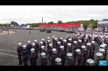 Ex-generals spark backlash as they warn of 'civil war' in France