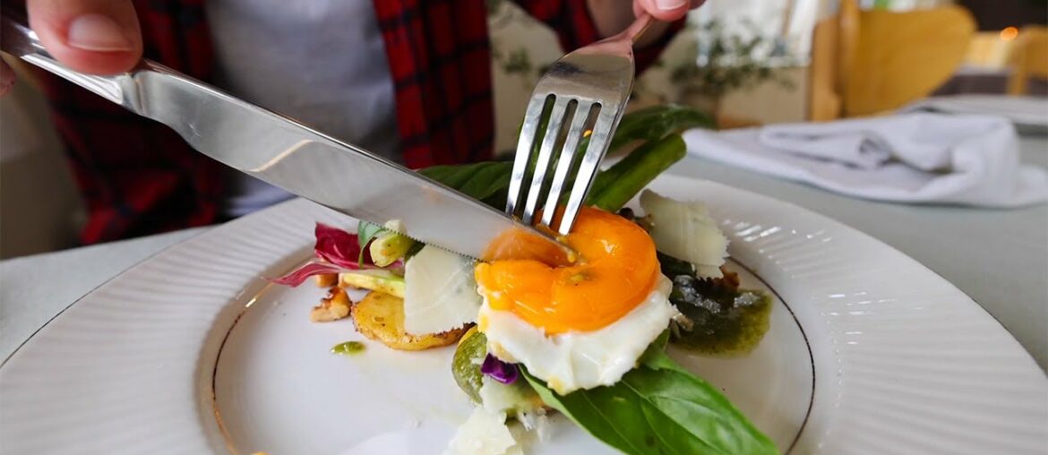 A HIDDEN GEM | Small Town VIETNAMESE CHEF Creating Mind-blowing Delicious Food A HIDDEN GEM | Small Town VIETNAMESE CHEF Creating Mind-blowing Delicious Food