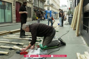 Paris restaurants and Cafes set up outdoor seating ahead of reopening