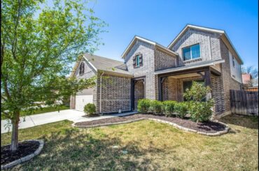 10437 Turning Leaf Trail Fort Worth, TX | ColdwellBankerHomes.com