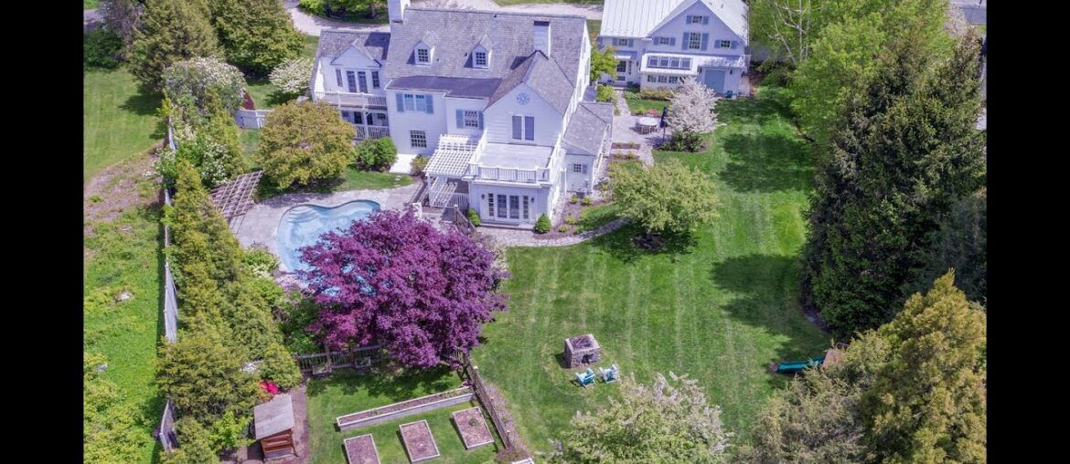 Timeless Architecture at 120 Prospect Ridge in Ridgefield CT Timeless Architecture at 120 Prospect Ridge in Ridgefield CT