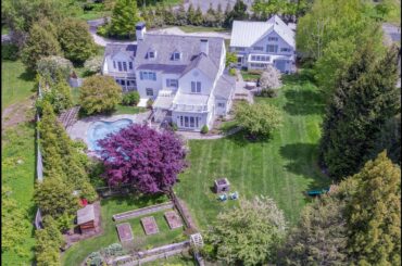 Timeless Architecture at 120 Prospect Ridge in Ridgefield CT
