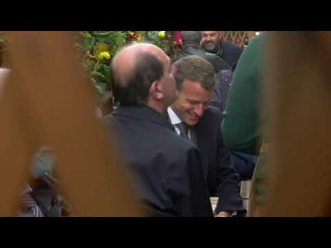 France's Macron drinks coffee at terrace as French bars and restaurants reopen France's Macron drinks coffee at terrace as French bars and restaurants reopen