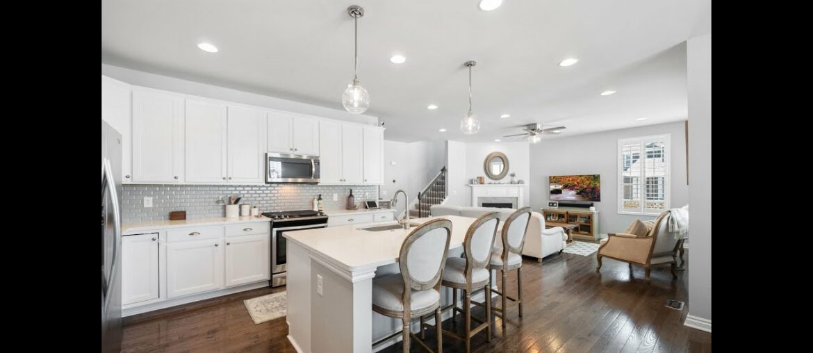 1082 Ghent Street Canton MI - FOR SALE