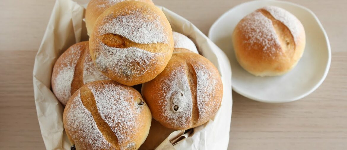 Petit French Roll | Petit Pain Bread Recipe Petit French Roll | Petit Pain Bread Recipe