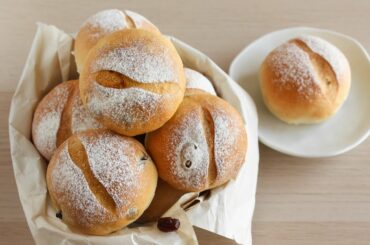 Petit French Roll | Petit Pain Bread Recipe