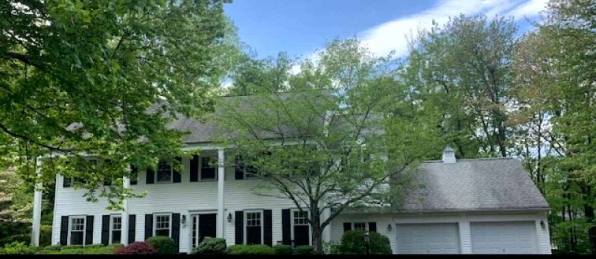 Residential at 17 Deer Path, Millburn Twp., NJ 07078 – For sale Residential at 17 Deer Path, Millburn Twp., NJ 07078 - For sale