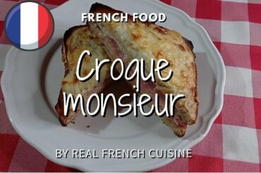 French Food : Croque monsieur (Sandwich with ham and cheese)