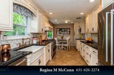 Residential for sale - 37 Kivy Street, Huntington Sta, NY 11746