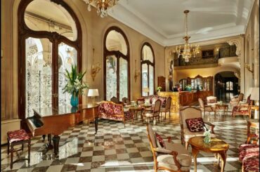 Hotel Regina Louvre Paris