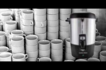 Maxi-Matic Elite Gourmet 30 Cup Removable Filter For Easy Cleanup, Two Way Dispenser with Cool-Touch